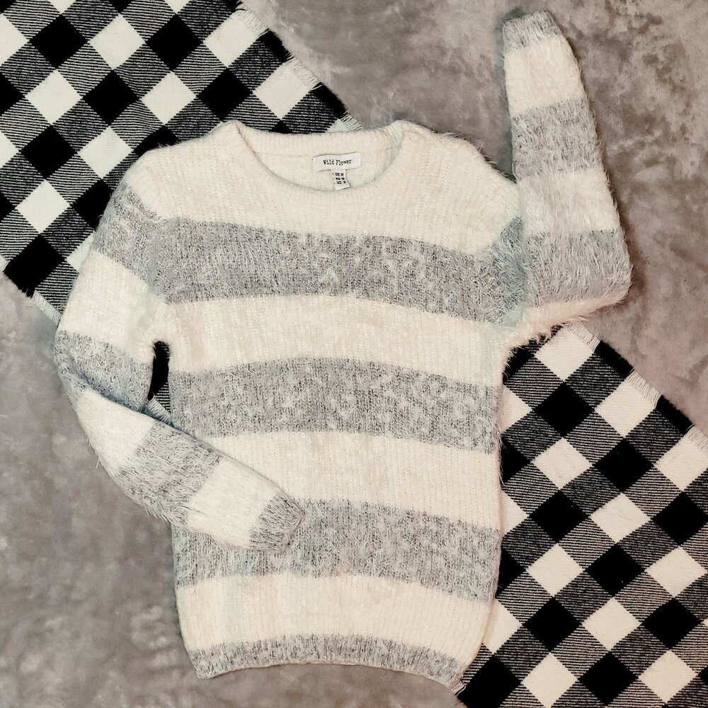 S | Wild Flower | Fluffy Striped Knit Pullover Sweater